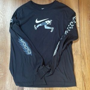 Nike men’s long sleeve tee